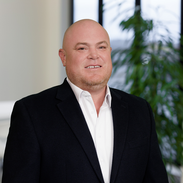 headshot of Sales and Leasing director Sean Fitzsimmons