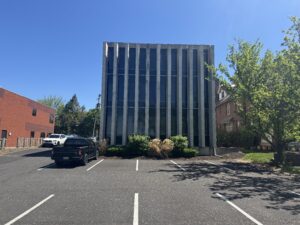 Exterior view of 1625 N Front Street